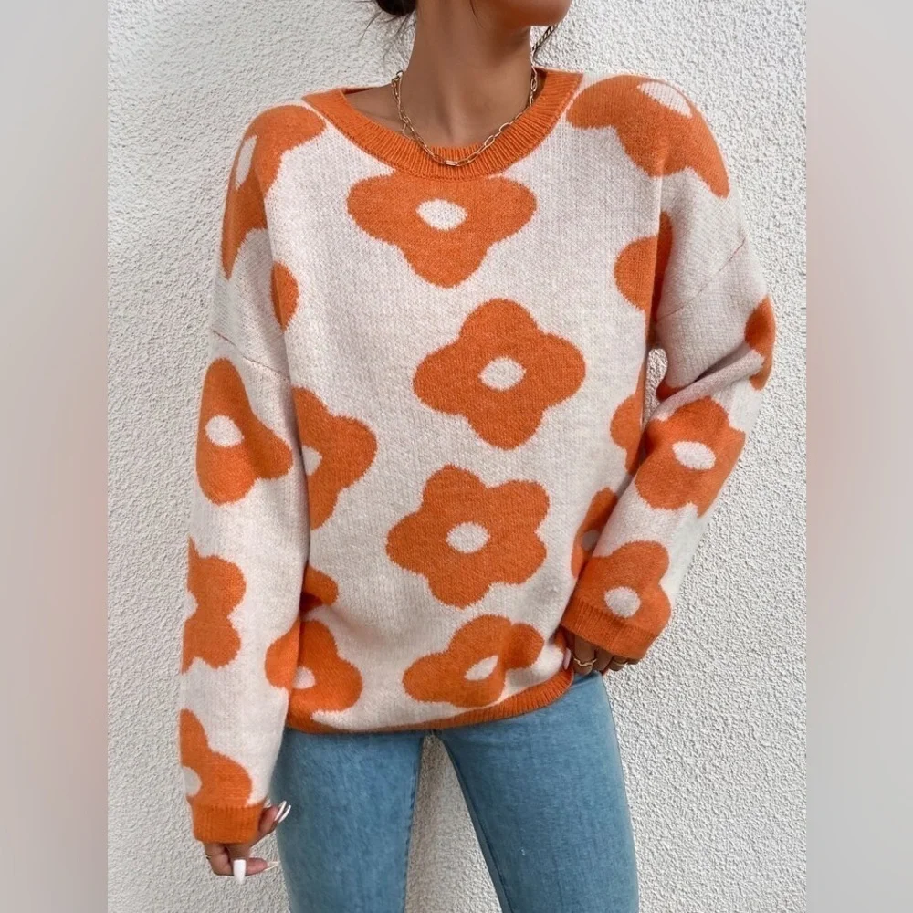 Floral pattern sweater size medium